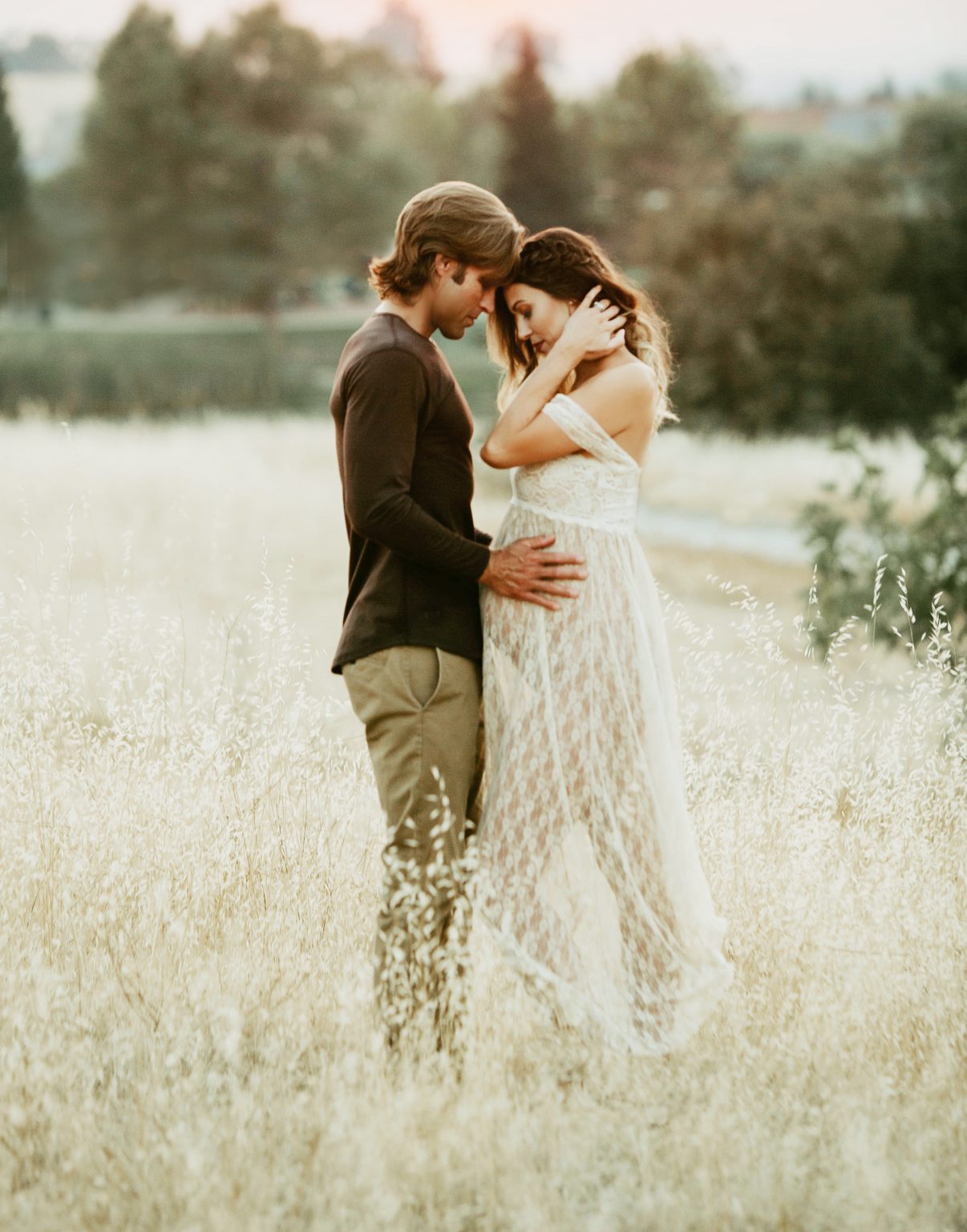 Sunset Maternity Session | Jillian Goudling Photography